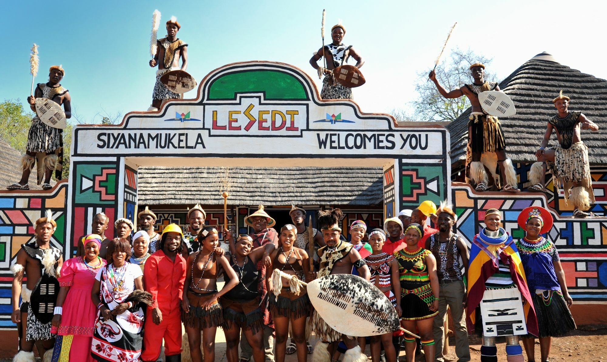 Aha Lesedi African Lodge & Cultural Village Broederstroom Экстерьер фото
