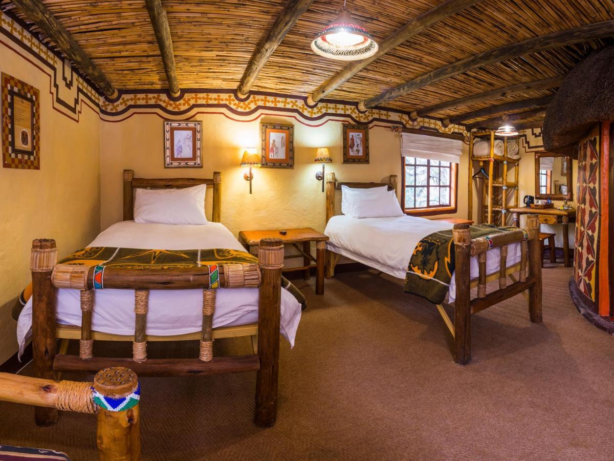 Aha Lesedi African Lodge & Cultural Village Broederstroom Экстерьер фото
