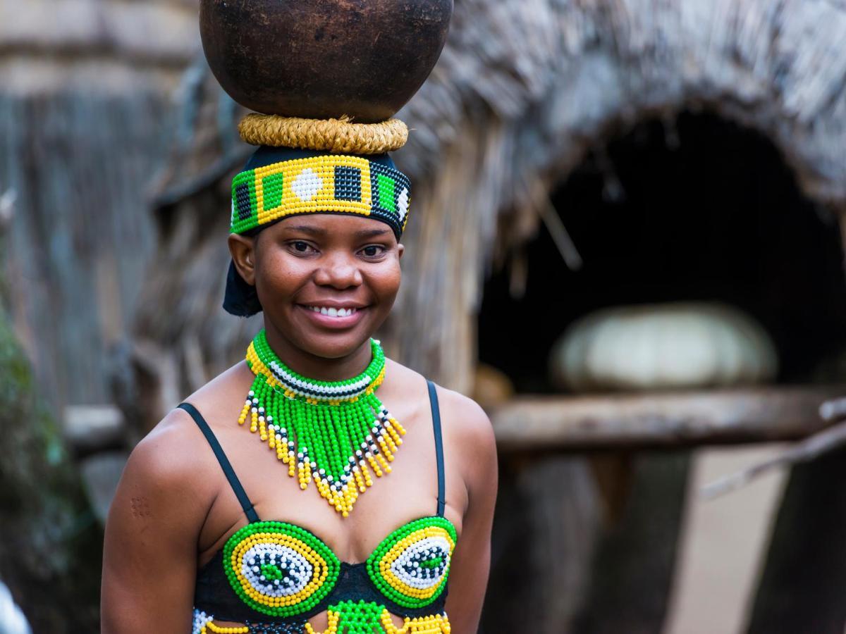 Aha Lesedi African Lodge & Cultural Village Broederstroom Экстерьер фото
